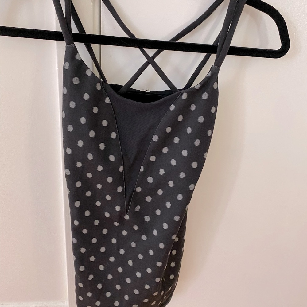 Black & white polka dot lululemon top | size 4